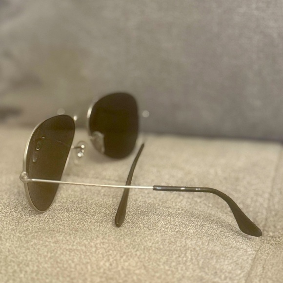 Ray-Ban Aviator Sunglasses, Silver - Picture 2 of 3